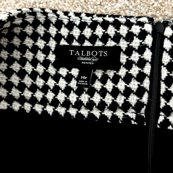 Talbot’s mini skirt, checkered, houndstooth, women, 14P, plus size, midsize - Picture 3 of 8